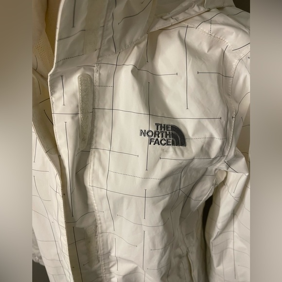 The North Face Hooded Windbreaker Raincoat Medium - Picture 2 of 7